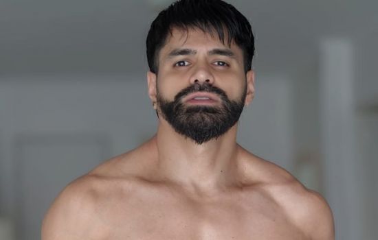 Lucio Escort Masculino