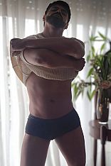 Lucio Escort Masculino