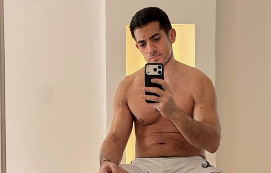 Adrian Male Masseur