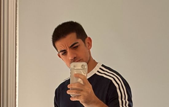 Adrian Male Masseur
