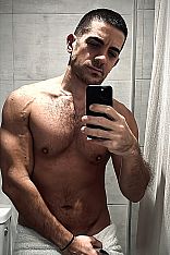 Adrian Male Masseur