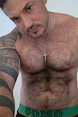 Photo #4 of Martín M.