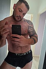 Photo #9 of Martín M.