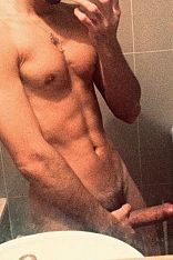 Mateo Male Escort