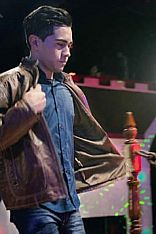 Jeremy Escort Masculino