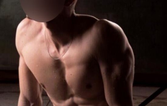 Tincho Escort Masculino