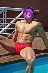 Luciano Escort Masculino