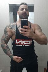 Thiago Castro Male Escort
