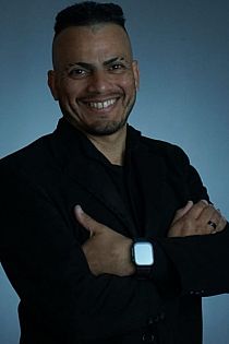 Maikol Male Masseur