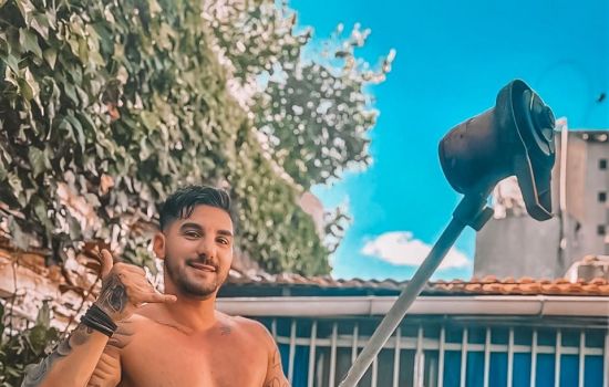 Gino Male Masseur