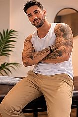 Gino Male Masseur