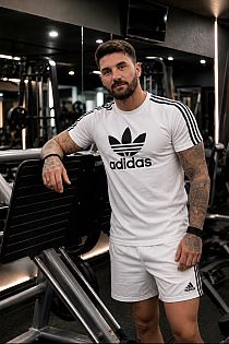 Gino Masajista masculino