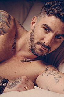 Gino Escort Masculino