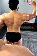 Photo #1 of Damián Fox