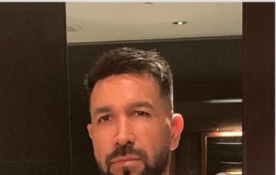Alex Montiel Male Masseur