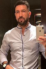 Alex Montiel Male Masseur