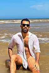 Photo #15 of Renato