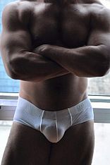 Photo #23 of Máximo H.