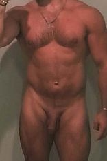 Photo #18 of Máximo H.