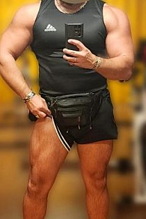 Máximo H. Male Escort