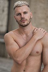 Photo #2 of King Ivo