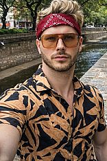 King Ivo Male Escort