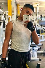 Maximiliano Male Escort