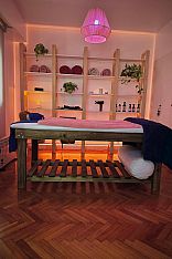 Photo #6 of Benjamín