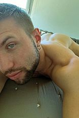 Benjamín Escort Masculino