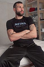 Photo #4 of Benjamín