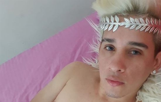 Antony Paraguayo Male Escort