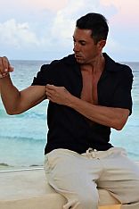 Felix Acompañante masculino