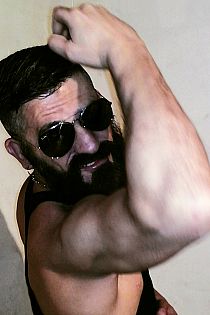 Pavlof Escort Masculino