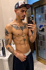 Gael Noir Male Escort
