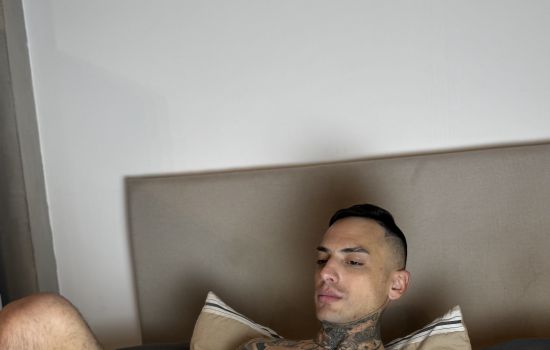 Alejandro Escort Masculino