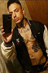 Alejandro Male Escort