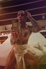 Photo #46 of Alejandro