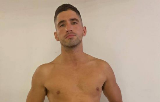 Emiliano Escort Masculino