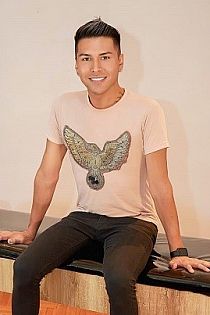 Ignacio Male Masseur