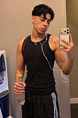 Gian Escort Masculino