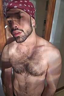Milo Escort Masculino