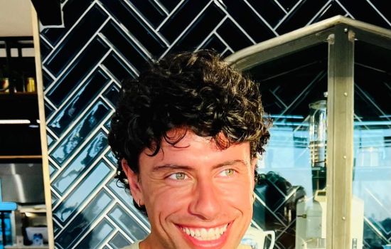 Nazareno Male Masseur