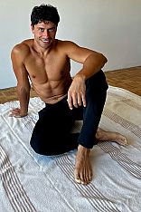 Nazareno Escort Masculino