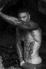 Photo #21 of Prohibido