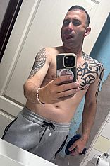 Axel B. Escort Masculino