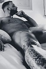 Luciano Escort Masculino