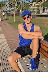 Photo #20 of Misionero Hot