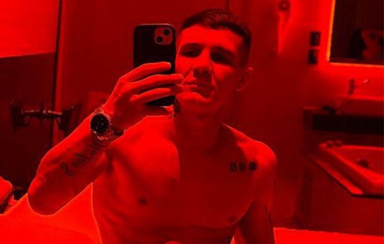 Emir Escort Masculino