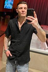 Emir Escort Masculino