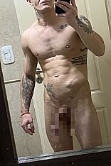 Emir Escort Masculino